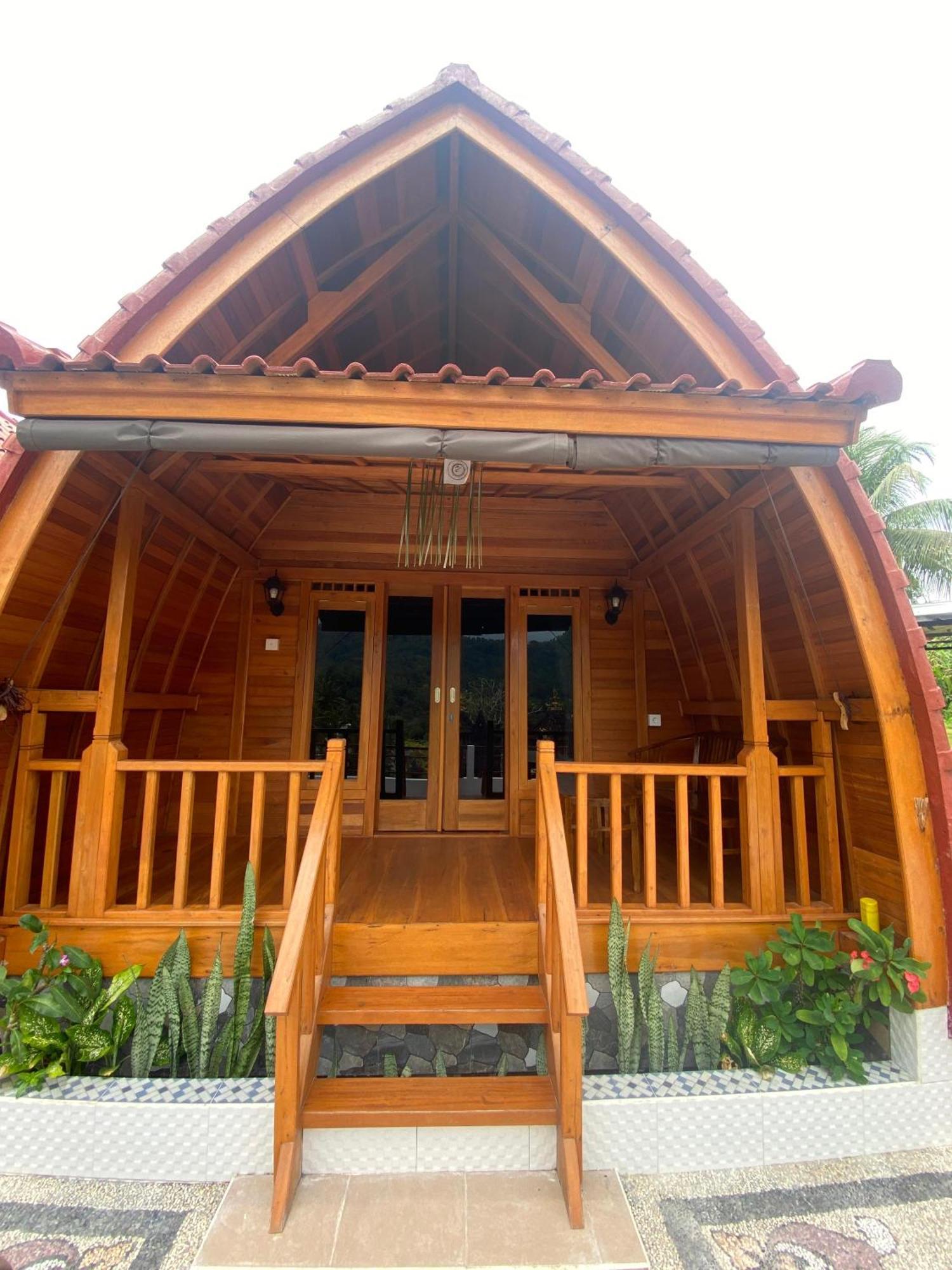 סיידמן Sri Sedana Homestay מראה חיצוני תמונה